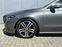 Mercedes-Benz CLA Shooting Brake 180 D 2.0 Automaat Business Solution Luxury Navigatie Trekhaak Panoramadak Elek. Stoelen Leer Stoelverwarming DAB Keyless Getint Glas  NL Auto BTW