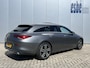 Mercedes-Benz CLA Shooting Brake 180 D 2.0 Automaat Business Solution Luxury Navigatie Trekhaak Panoramadak Elek. Stoelen Leer Stoelverwarming DAB Keyless Getint Glas  NL Auto BTW