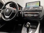 BMW 1-Serie 116i Sportline Automaat (APPLE CARPLAY, CAMERA, 4 CILINDER, XENON, SPORTSTOELEN, PARKEERSENSOREN, CRUISE, NIEUWE APK, NIEUWSTAAT)