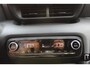 Toyota Yaris 1.5 Hybrid Executive Limited Bi-Tone met trekhaak!