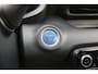 Toyota Yaris 1.5 Hybrid Executive Limited Bi-Tone met trekhaak!