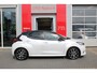Toyota Yaris 1.5 Hybrid Executive Limited Bi-Tone met trekhaak!