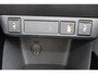Toyota Yaris 1.5 Hybrid Executive Limited Bi-Tone met trekhaak!
