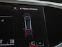 Audi Q3 45 TFSI e edition 245 PK | Automaat | Navigatie | Stoelverwarming | Parkeersensoren | Dodehoeksensor | Lichtmetalen velgen | Adaptive Cruise control |