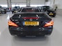 Mercedes-Benz SL 350 Cabrio Panoramadak H&K Leer Nekverwarming Camera 19 inch Massage Stoelverkoeling Sportstoelen Nieuwstaat Dealer onderhouden PDC