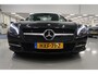 Mercedes-Benz SL 350 Cabrio Panoramadak H&K Leer Nekverwarming Camera 19 inch Massage Stoelverkoeling Sportstoelen Nieuwstaat Dealer onderhouden PDC