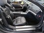 Mercedes-Benz SL 350 Cabrio Panoramadak H&K Leer Nekverwarming Camera 19 inch Massage Stoelverkoeling Sportstoelen Nieuwstaat Dealer onderhouden PDC
