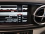 Mercedes-Benz SL 350 Cabrio Panoramadak H&K Leer Nekverwarming Camera 19 inch Massage Stoelverkoeling Sportstoelen Nieuwstaat Dealer onderhouden PDC