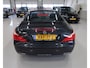 Mercedes-Benz SL 350 Cabrio Panoramadak H&K Leer Nekverwarming Camera 19 inch Massage Stoelverkoeling Sportstoelen Nieuwstaat Dealer onderhouden PDC