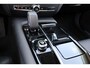 Volvo S60 Recharge T6 AWD Ultimate Bright - Panorama/schuifdak - IntelliSafe Assist & Surround - 360º Camera - Adaptieve LED koplampen - Verwarmde voorstoelen, stuur & achterbank - Parkeersensoren voor & achter - Elektr. bedienb. voorstoelen met geheugen - Head up display - Elektr. inklapbare trekhaak - 19' LMV