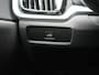 Volvo V60 2.0 B3 Core - RIJKLAARPRIJS - All seasonbanden - DAB+ - Achteruitrijcamera - Keyless Entry & GO - Stoel- en Stuurverwarming