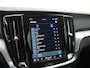 Volvo V60 2.0 B3 Core - RIJKLAARPRIJS - All seasonbanden - DAB+ - Achteruitrijcamera - Keyless Entry & GO - Stoel- en Stuurverwarming