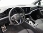 Volkswagen Touareg 3.0 TSi eHybrid 463 Pk 4MOTION R-Line | 360° Camera | Full LED | Trekhaak | Panoramadak | DynAudio | Head-Up | Digitaal Dashboard | 22 Inch