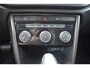 Volkswagen T-Roc 1.5 TSI Style Automaat Navigatie / Adap. Cruise / Trekhaak / Camera / PDC v+a / 17" LM