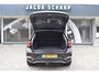 Volkswagen T-Roc 1.5 TSI Style Automaat Navigatie / Adap. Cruise / Trekhaak / Camera / PDC v+a / 17" LM