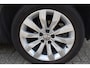 Volkswagen T-Roc 1.5 TSI Style Automaat Navigatie / Adap. Cruise / Trekhaak / Camera / PDC v+a / 17" LM