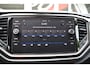 Volkswagen T-Roc 1.5 TSI Style Automaat Navigatie / Adap. Cruise / Trekhaak / Camera / PDC v+a / 17" LM