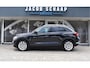 Volkswagen T-Roc 1.5 TSI Style Automaat Navigatie / Adap. Cruise / Trekhaak / Camera / PDC v+a / 17" LM
