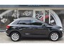 Volkswagen T-Roc 1.5 TSI Style Automaat Navigatie / Adap. Cruise / Trekhaak / Camera / PDC v+a / 17" LM