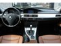 BMW 3-Serie Touring 318i Luxury Line / Leer / Automaat / Navigatie