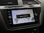 Volkswagen Tiguan 1.4 TSi 245 Pk Automaat eHybrid R-Line Business+ | Adaptive Cruise | 360° Camera | Panorama Dak | Carplay | Full LED | Stoel en Stuur Verwarming | Digitaal Dashboard | 19 Inch | 18.051 Km!!
