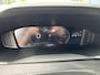 Peugeot 2008 1.2 Hybrid 145pk e-DCS6 Allure Automaat | Navigatie | Parkeercamera voor en achter | Parkeersensoren | LED | Dodehoekdetectie |