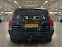 Volvo V70 2.4 Comfort Line Rijklaar+garantie, automaat, trekhaak.