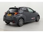 Toyota Yaris 1.5 Hybrid 130 GR Sport | Panoramadak | Navigatie | Dodehoek detectie | JBL | Stoel-/stuurverwarming | Parkeersensoren voor/achter | Apple Carplay / Android Auto | 18 inch