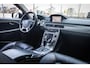 Volvo V70 T4 Aut. Limited Edition | Stoelverwarming | Navigatie | Xenon | Parkeersensoren Achter | Roof Rails |