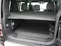 Land Rover Defender P300e 110 X-Dynamic HSE