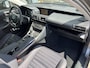 Lexus IS 300h Hybrid Business Line Pro | NL Auto | Dealer onderhouden