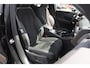 Volvo XC40 408PK Automaat Recharge Twin Ultimate / Adaptieve cruise control/ Panoramadak/ Elektrische stoelen met geheugen/ BLIS/ Elektrische achterklep/ Parkeersensoren met 360 Camera/ Stoel en stuurwielverwarming/ Mistlampen/ Luxe bekleding/ 20" Velgen/ Harman kardon audio/ Apple carplay