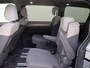Volkswagen Multivan 1.4 eHybrid L2H1 Life 6 versnellingen DSG | Verwarmbare voorstoelen, gescheiden regelbaar | Uitwijk- en afsla-assistent | Lichtmetalen velgen 17" (6,5J X 17) "Dundrod"(zilver) | Top pakket |