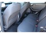 Ford Puma 1.0-125pk EcoBoost Mild-Hybrid Titanium. Nieuw Model ! Van € 35.920,- voor € 27.880,-: ruim €. 8.000,- beneden nieuwprijs. Slechts 9.000km ! Fabrieksgarantie t/m 14-10-2028 ! Lane- en side assist, Navigatie, Telefoonvoorb., Stoel-, stuur- en voorraamverwarming, LED verlichting etc.
