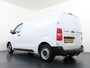 Peugeot Expert L2 145 pk | Navigatie | Achteruitrijcamera | Parkeersensoren Achter | Trekhaak | 2 Zitplaatsen Rechtsvoor | Zijschuifdeur Rechts | LED Dagrijverlichting | Airco | Cruise Control | Apple Carplay/Android Auto |