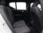 Volvo EX40 Single Motor Extended Range Plus 82 kWh / Trekhaak / Stoel- & Stuurwielverwarming / BLIS / Elek. verstelbare stoelen / Pilot Assist / 20'' / Achteruitrijcamera
