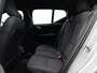 Volvo EX40 Single Motor Extended Range Plus 82 kWh / Trekhaak / Stoel- & Stuurwielverwarming / BLIS / Elek. verstelbare stoelen / Pilot Assist / 20'' / Achteruitrijcamera