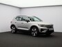 Volvo EX40 Single Motor Extended Range Plus 82 kWh / Trekhaak / Stoel- & Stuurwielverwarming / BLIS / Elek. verstelbare stoelen / Pilot Assist / 20'' / Achteruitrijcamera