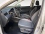 SEAT Arona 1.0 TSI Style | Carplay / Android auto | Climate | Adaptive Cruise Control | Parkeersensoren | Auto verlichting | Dodehoeksensor |