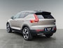 Volvo EX40 Single Motor Extended Range Plus 82 kWh | Stoelverwarming | Extra getint glas | Nubuck interieur | Achteruitrijcamera |