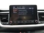 Kia Stonic 1.2 Urban Edition | LMV | Parkeer sensoren | Bluetooth | Apple carplay | Airco | Lage km stand