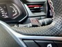 Renault Captur 1.3 Mild Hybrid 140 EDC R.S. Line | Automaat | Intelligent Adaptive Cruise | Stuurverwarming | Dodehoek | Camera + Sensoren | Climate Control | Navigatie | Reservewiel | Apple CarPlay/Android Auto