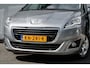 Peugeot 5008 1.2 PureTech Style 5p. Full map navigatie/ Cruise control/ Climate control/ Tel. bluetooth