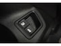 Volkswagen Passat GTE Head-up Disp Pano 360°Cam eLTrekh+aKlep Memo-seats Dhoek Det