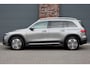 Mercedes-Benz EQB 300 4MATIC Luxury Line 71 kWh | Facelift | Memory | Advanced Sound System | Surround Camera | Verwarmd Stuurwiel | Keyless Go | Augmented Reality | Vario-Achterbank |