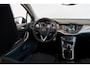 Opel Astra Sports Tourer 1.0 Turbo 120 Jaar Edition | Navigatie | Parkeersensoren voor & achter | Climate Controle | Cruise Controle | Apple Carplay & Android Auto |