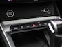 Audi Q3 45 TFSI e Advanced edition | 150 PK | Automaat | Panorama Schuif/Kantel Dak | Keyless | Elektrisch Verstelbare Stoelen | Blind Spot Sensoren (Dodehoek Sensor) | Elektrisch Achterklep