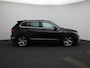 Volkswagen Tiguan 1.5 TSI R-Line Business 150 PK| Panoramadak | Trekhaak | Navigatie | Stoelverwarming | Achteruirijcamera | Stuurwielverwarming