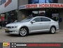 Volkswagen Passat 1.4 TSI 125pk BMT Comfortline | Panoramadak | Full-Led | Advance-Pack |