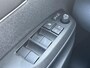 Toyota Yaris Cross 1.5 Hybrid Dynamic **DODEHOEK DETECTIE/ STOELVERWARMING/ AWD/ 36 MAANDEN GARANTIE**